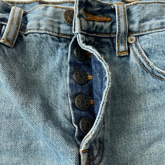BDG Womens Jean Shorts Size 26 Tom Girl Mid Rise Button Fly Denim Jean Shorts - Picture 7 of 12